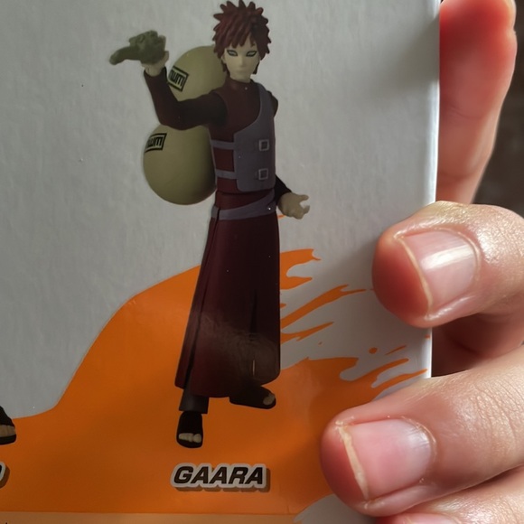 Naruto shippuden gaara action figure with replaceable hands. - Picture 10 of 12
